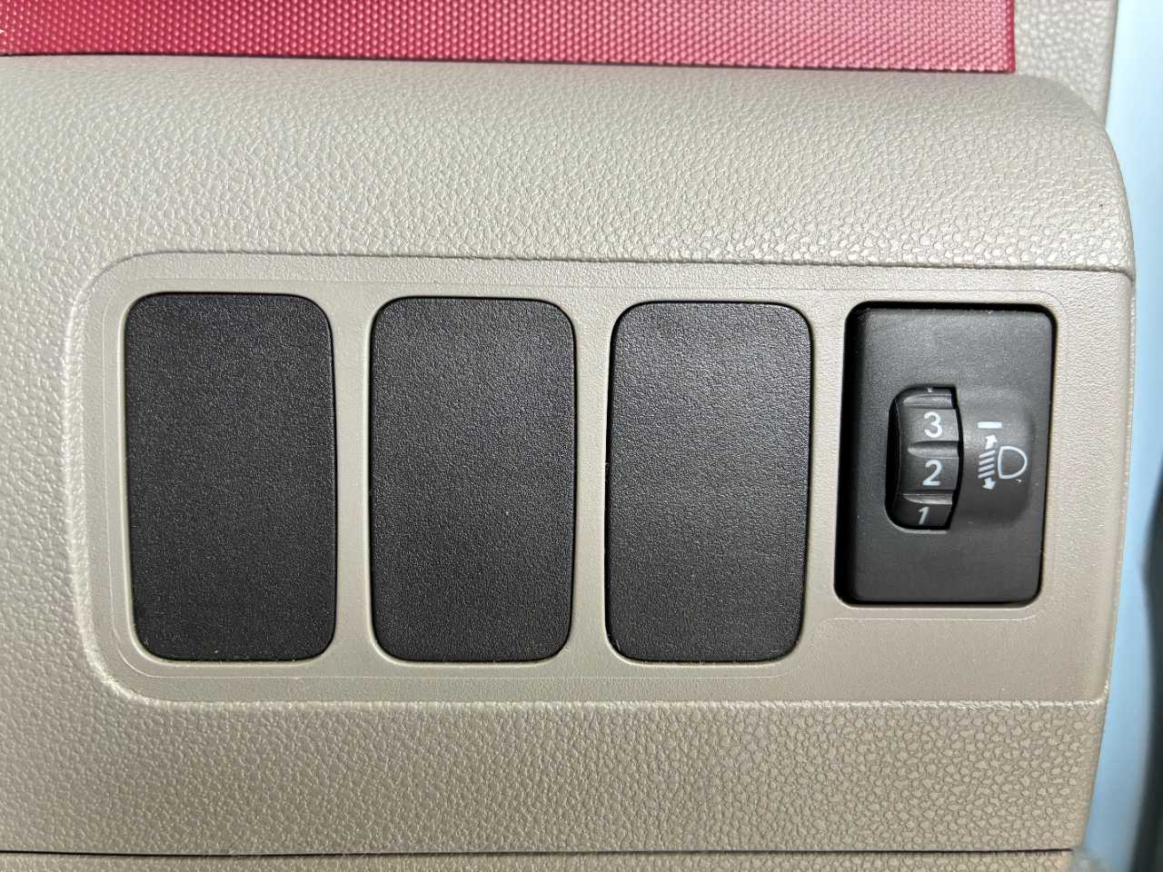 ダイハツ ムーヴ　コンテ