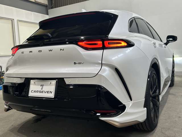 トヨタ クラウン　スポーツ　ハイブリッド