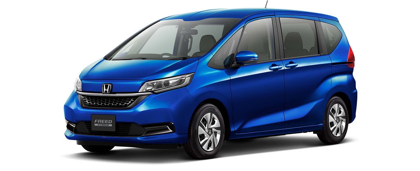 フリードの燃費は悪い 競合車種との差や維持費のシミュレーションを紹介