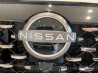 日産のエンブレム