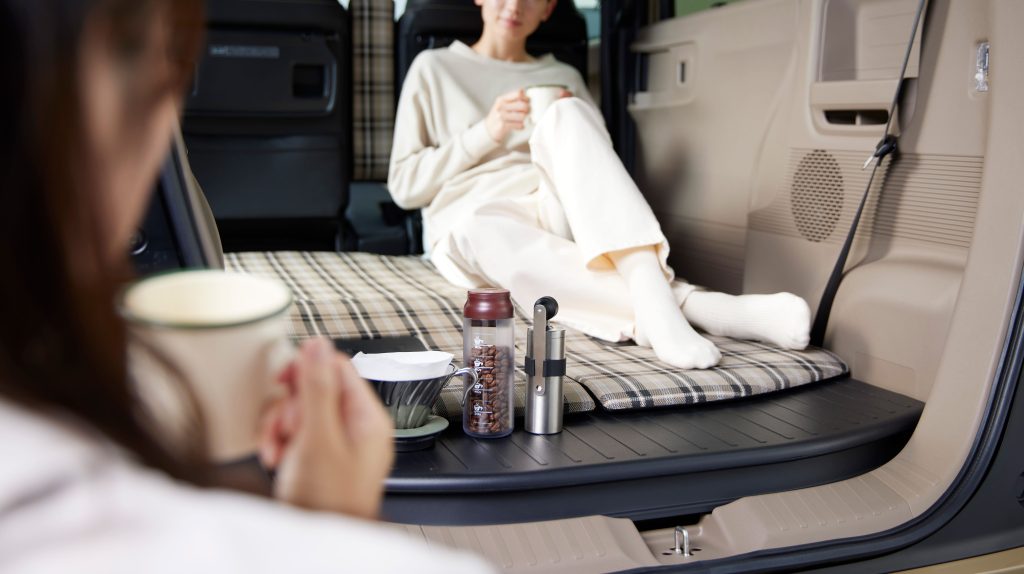 スライドドア SUV おすすめ:ホンダ N-BOX(3代目/2023年10月〜)
