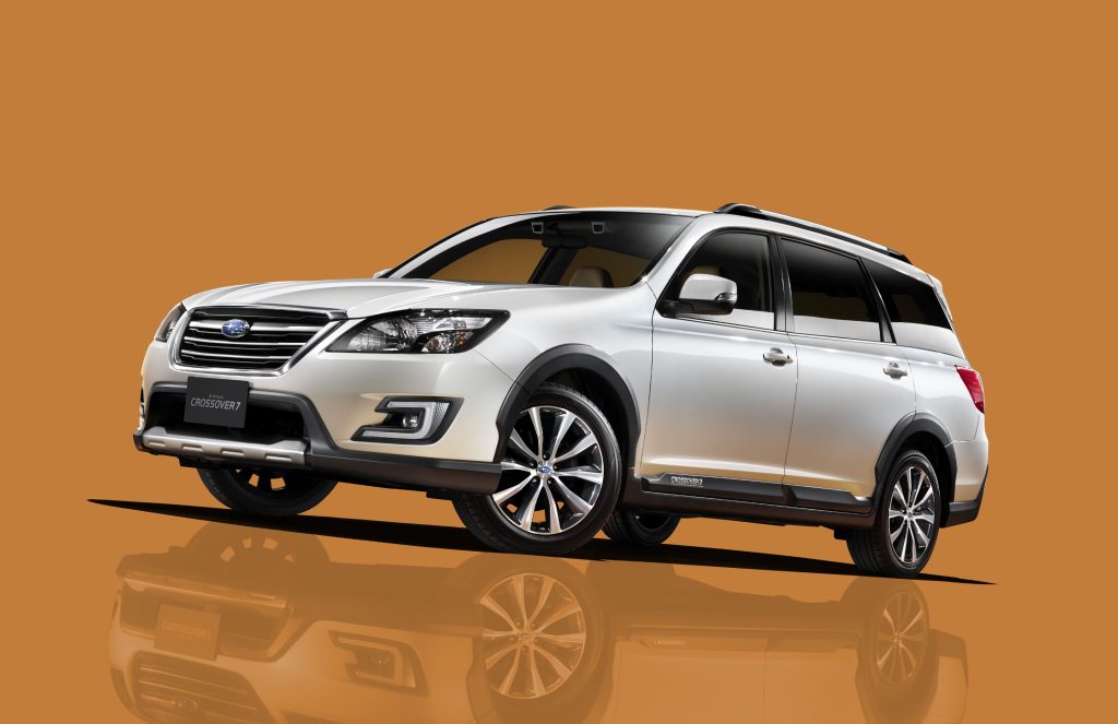 スライドドア SUV おすすめ:スバル エクシーガクロスオーバー7(初代/2015年4月~2018年3月)
