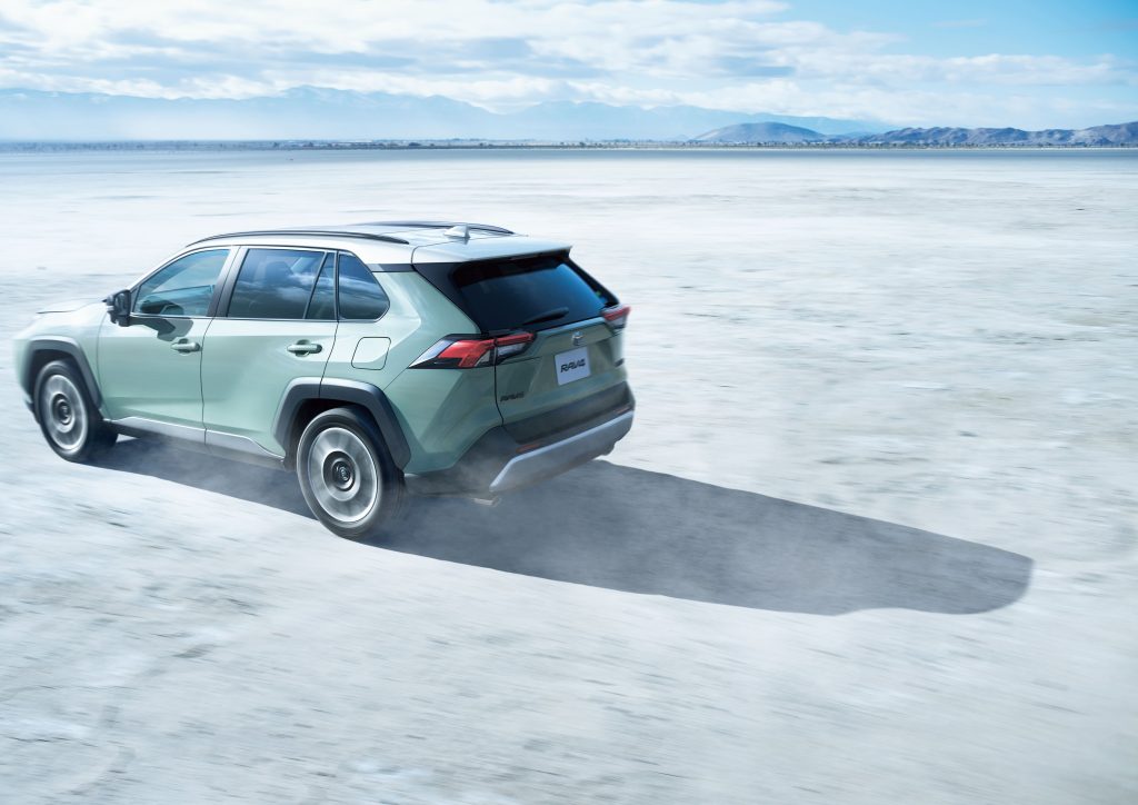 トヨタ RAV4 4代目