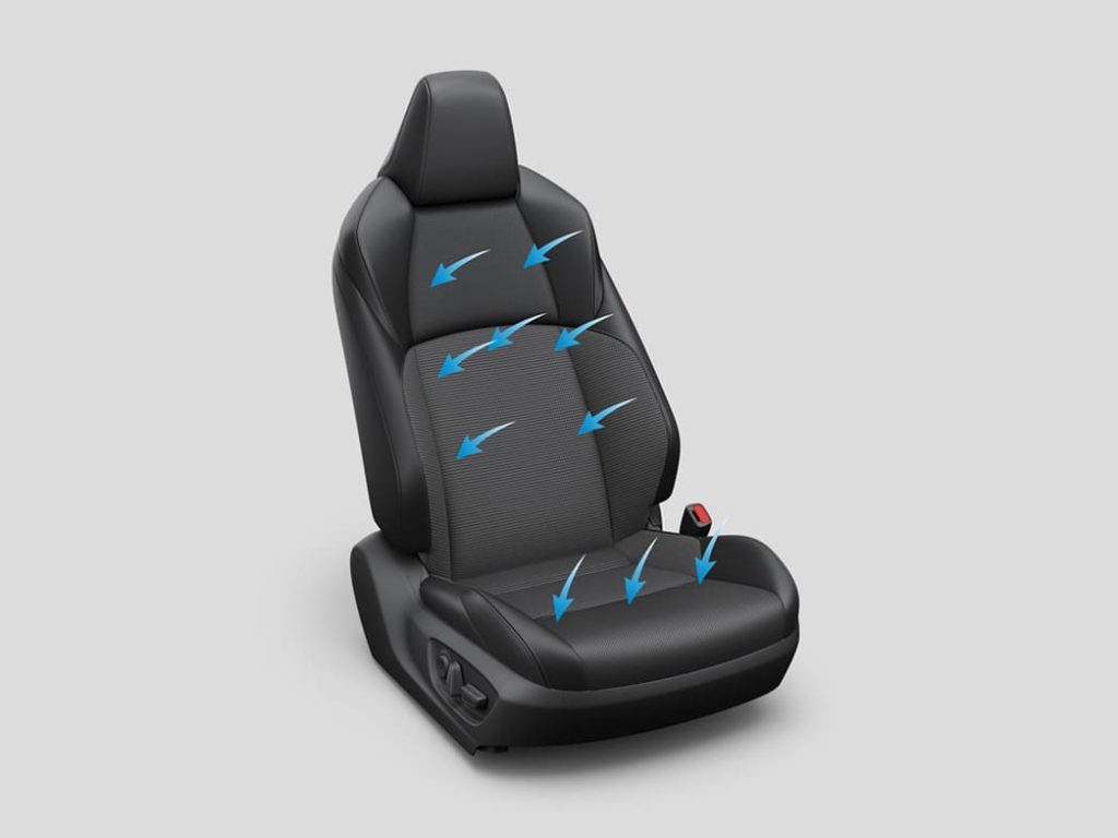 トヨタ カローラクロス 新グレード「GRスポーツ」2025 インテリア