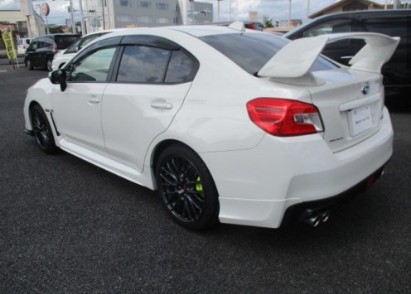 本日のオススメ車 スバル Wrx 車買取 車査定 中古車販売ならカーセブン