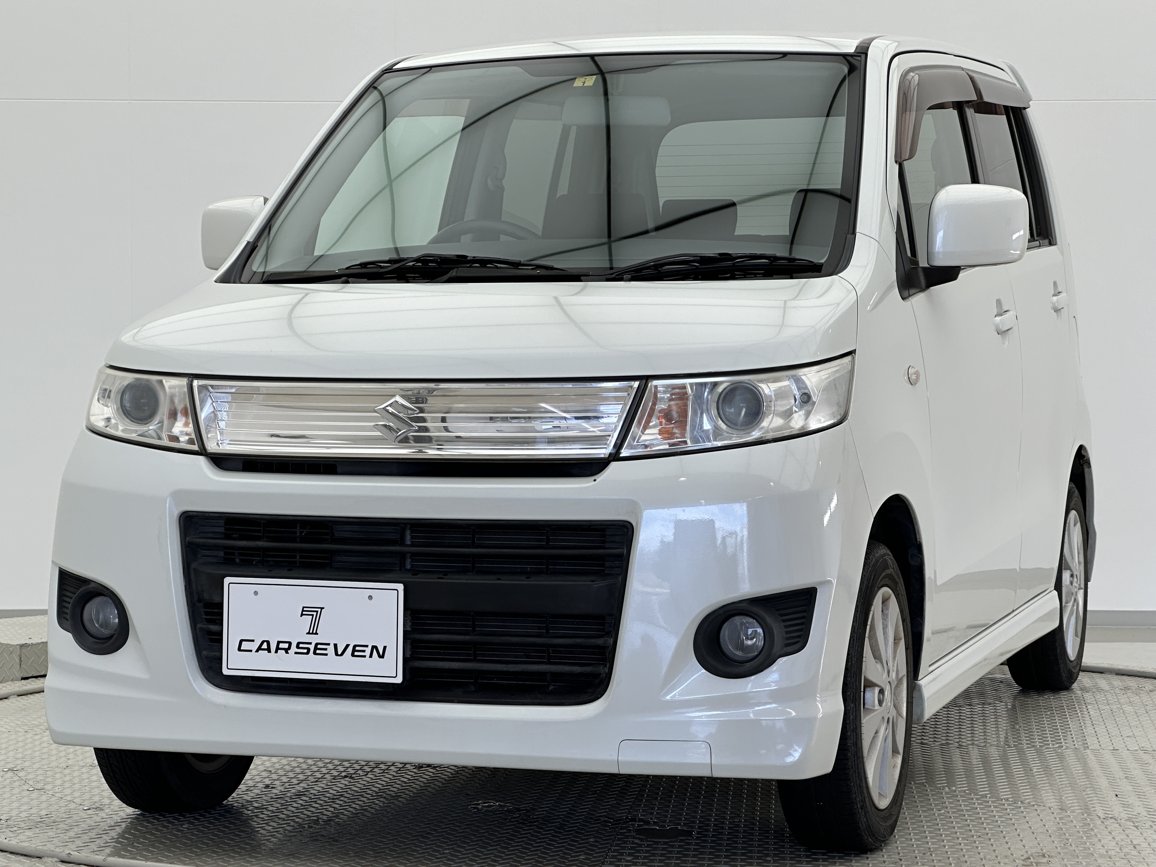 スズキ ワゴンR スティングレー 2WD X | 【公式】車買取・車査定